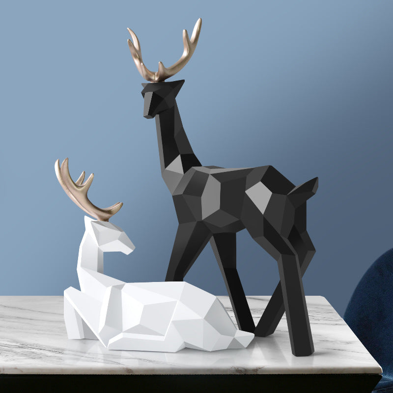 🦌 Statuetă Decorativă Cerb din Rășină